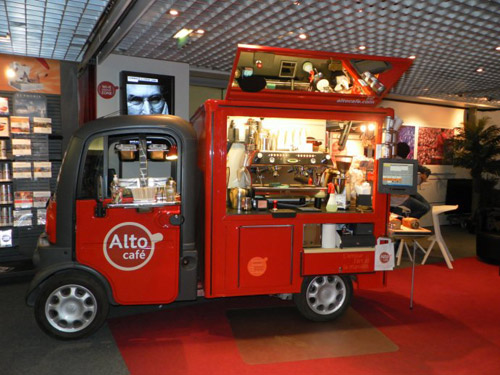 Alto cafe @ Paris -为咖啡梦想开上小车创业去！