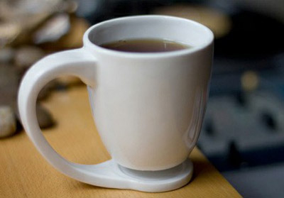 TigereChiriga设计：悬浮的咖啡杯